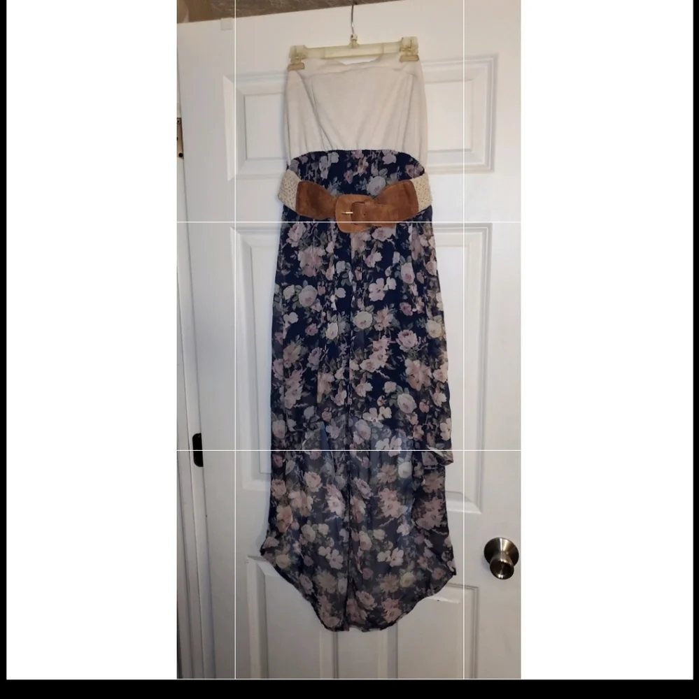 White/blue, floral spring flowy dress. Size large. - Picture 1 of 5